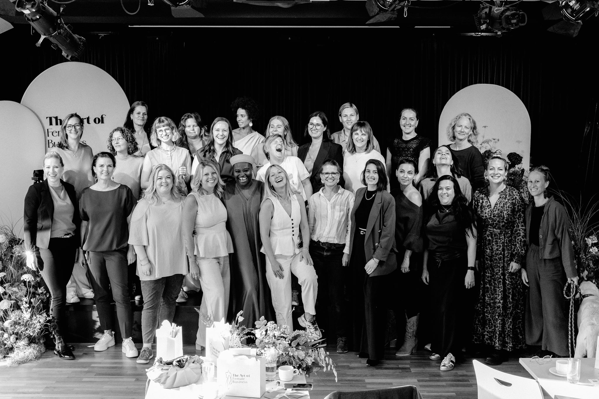 Gruppenfoto der Unternehmerinnen bei The Art of Female Business